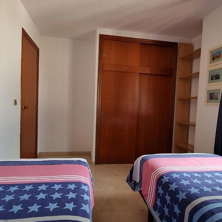 Atico Con Terraza Y 2 Habitaciones En Casco Antiguo بينايدورم المظهر الخارجي الصورة