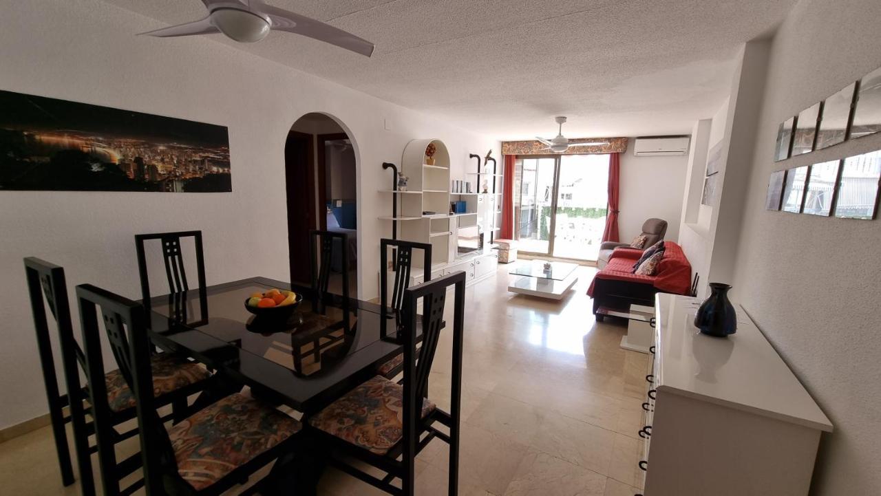 Atico Con Terraza Y 2 Habitaciones En Casco Antiguo بينايدورم المظهر الخارجي الصورة