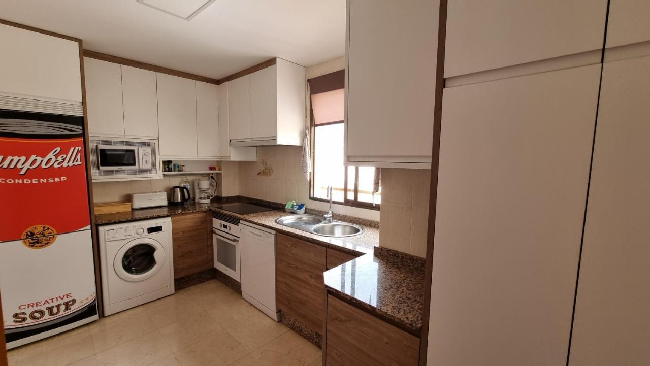 Atico Con Terraza Y 2 Habitaciones En Casco Antiguo بينايدورم المظهر الخارجي الصورة